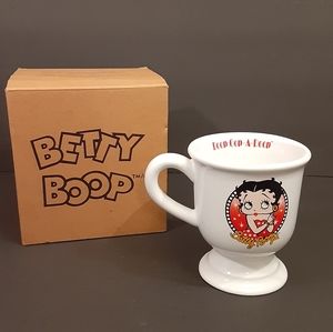 BETTY BOOP 2006 "BOOP OOP-A-DOOP" 12 oz. Handled/Footed Mug  (NIB).